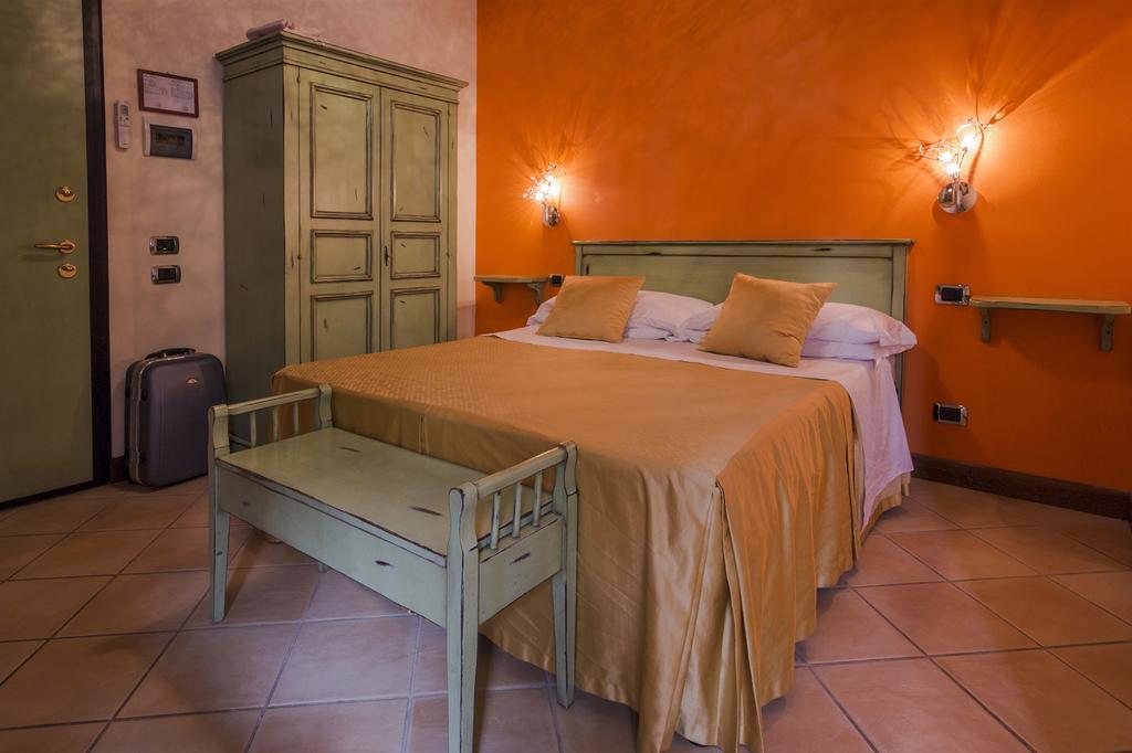 Il Melograno Agriturismo & Spa Pianello  Luaran gambar