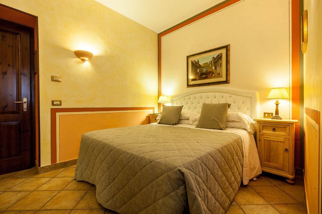 Il Melograno Agriturismo & Spa Pianello  Luaran gambar