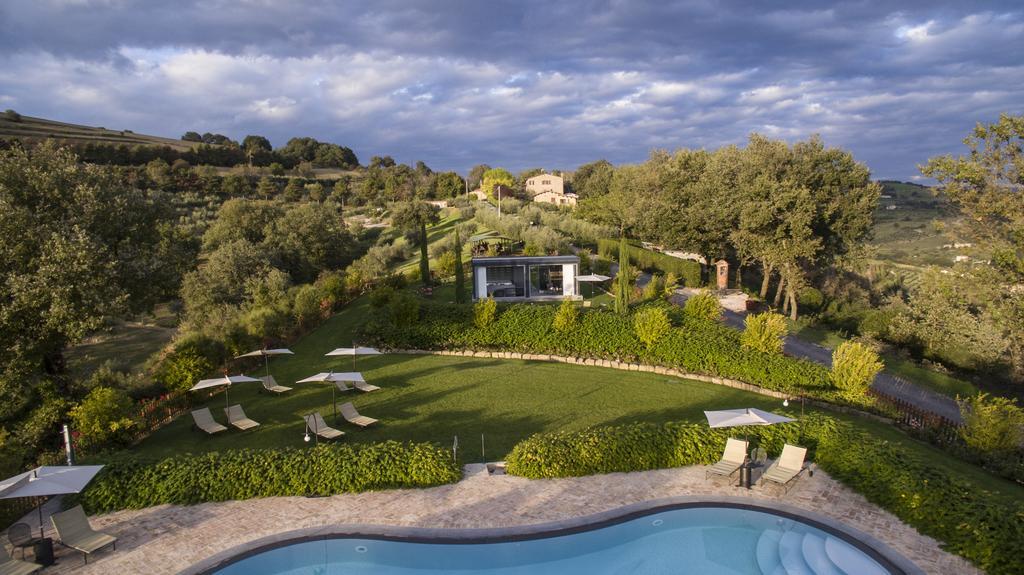 Il Melograno Agriturismo & Spa Pianello  Luaran gambar
